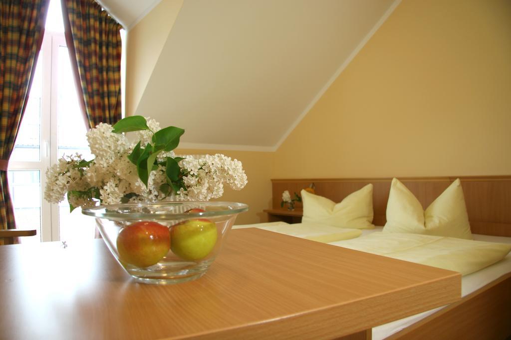 Hotel-Gasthof Eberherr Forstinning Cameră foto