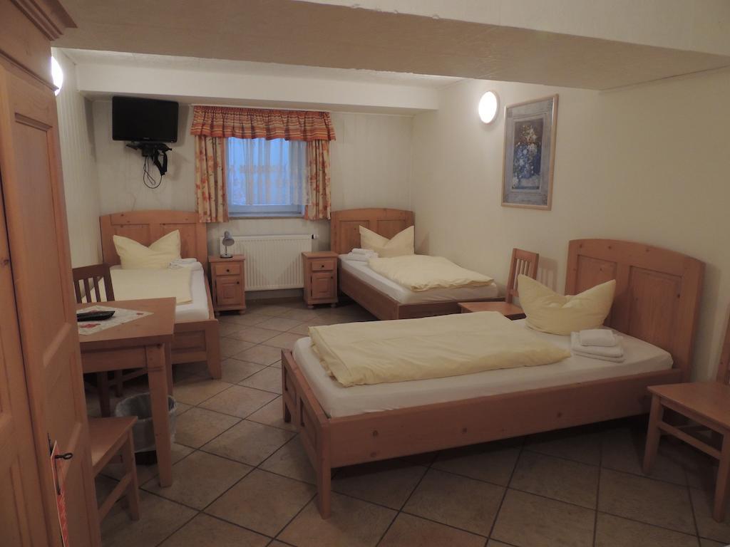 Hotel-Gasthof Eberherr Forstinning Cameră foto